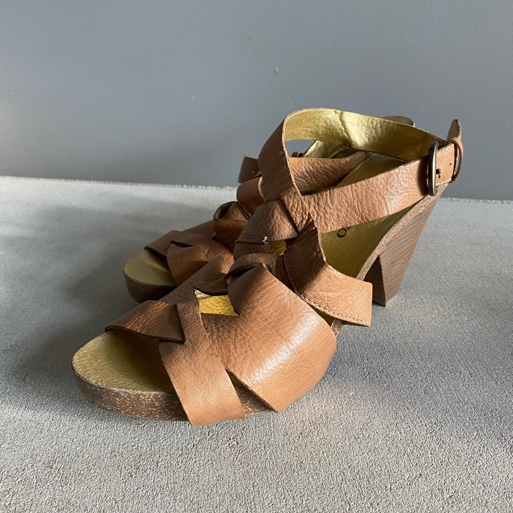 Franco Sarto, sz 8